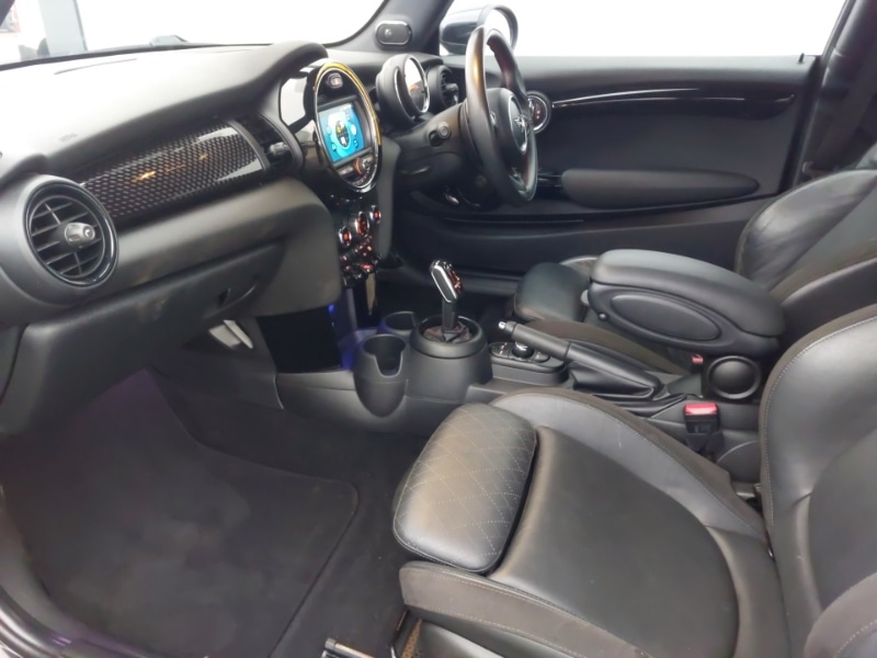 Used MINI Cooper 2020 for sale - 77329880: Photo 5