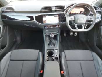 Used Audi Q3 2023 for sale - 74641553: Photo