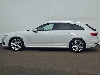 Used Audi A4 2016 for sale - 79671273: Photo