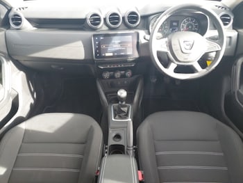 Used Dacia Duster 2022 for sale - 76487961: Photo