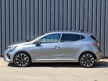 Used Renault Clio 2025 for sale - 79659743: Photo