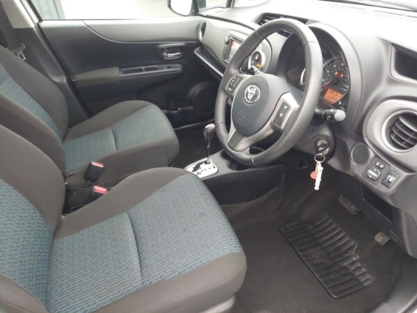 Used Toyota Yaris 2012 for sale - 76145723: Photo 12
