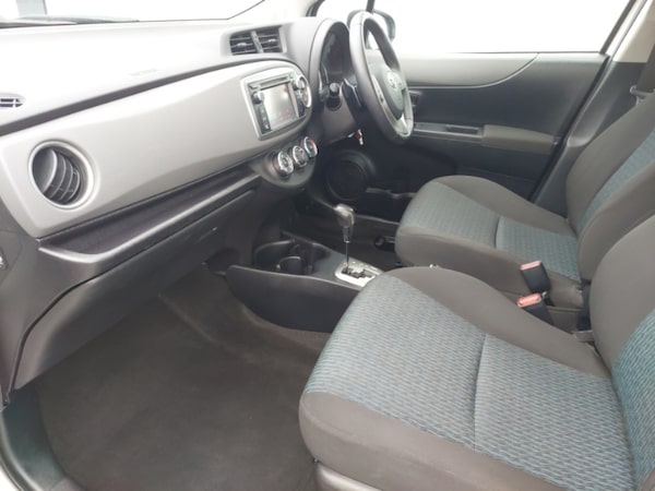 Used Toyota Yaris 2012 for sale - 76145723: Photo 5