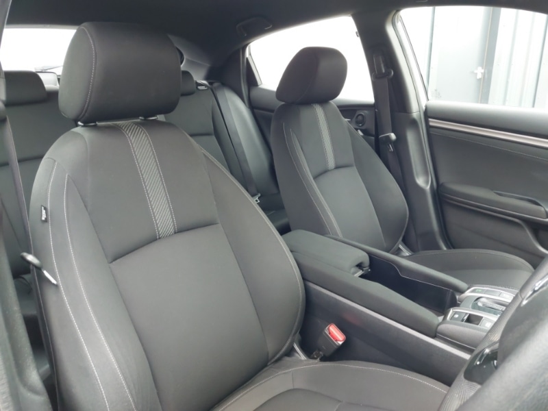 Used Honda Civic 2018 for sale - 77922751: Photo 13