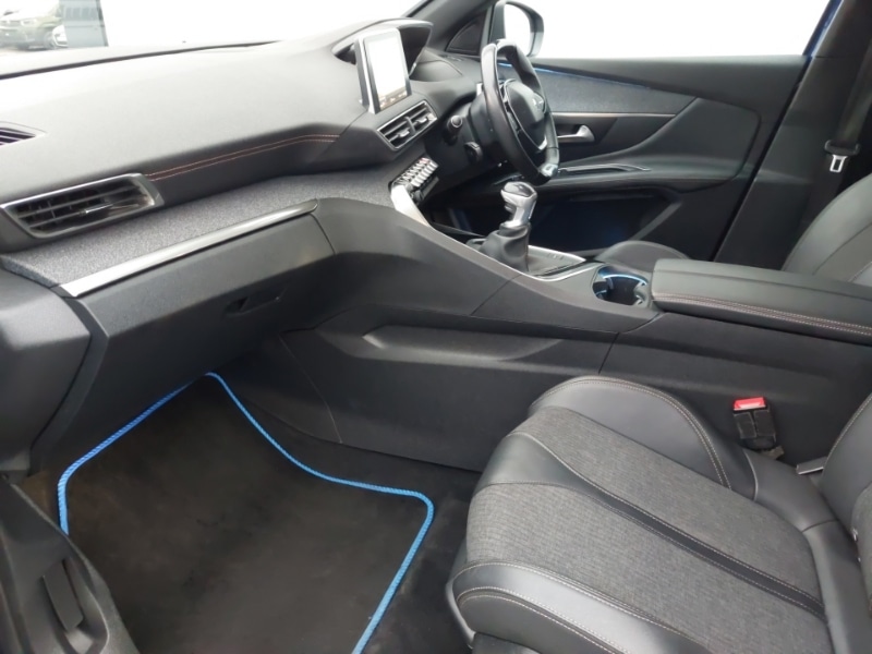 Used Peugeot 3008 2019 for sale - 76708082: Photo 5