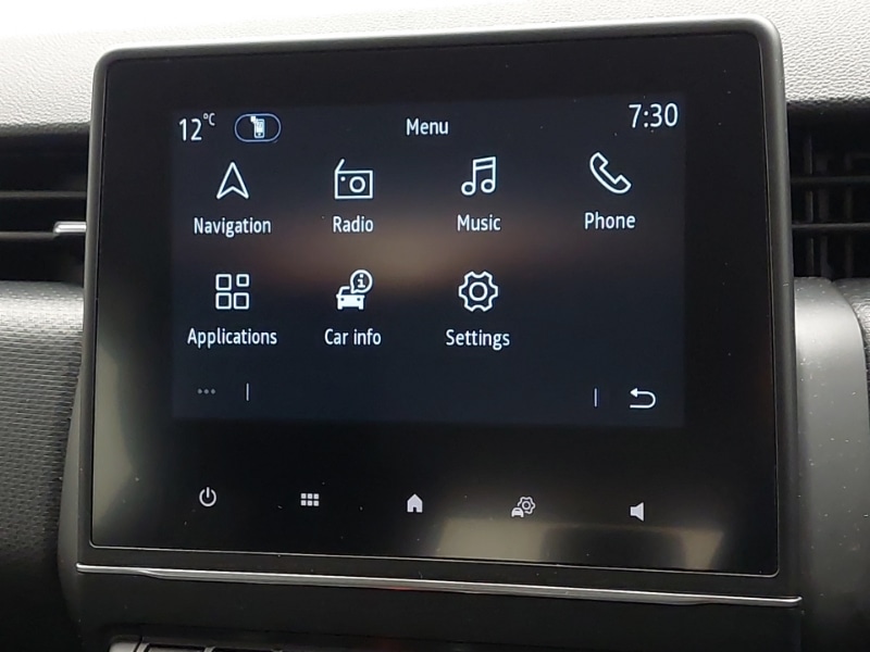 Used Renault Clio 2021 for sale - 76947394: Photo 16