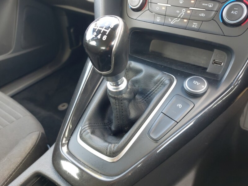 Used Ford Focus 2018 for sale - 77838020: Photo 19