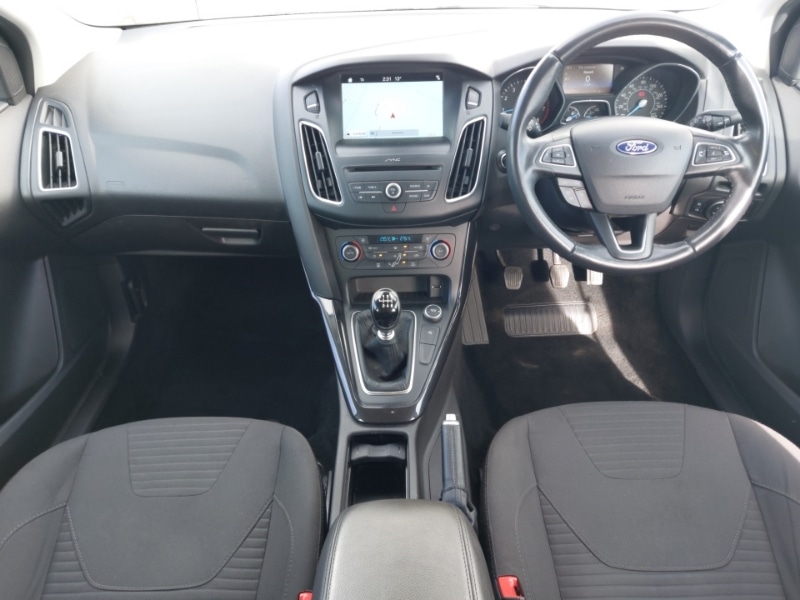 Used Ford Focus 2018 for sale - 77838020: Photo 2