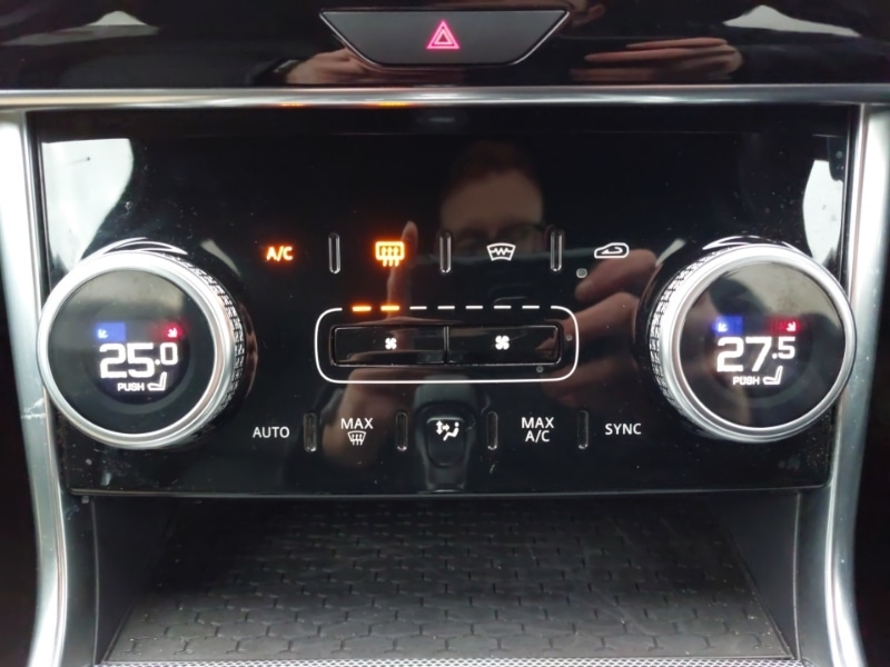 Used Jaguar XE 2020 for sale - 77536829: Photo 16