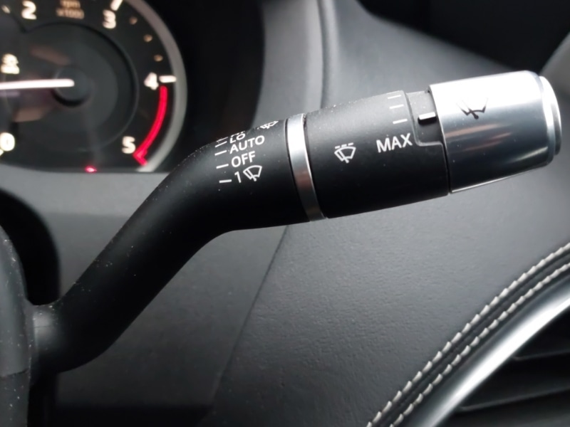 Used Jaguar XE 2020 for sale - 77536829: Photo 18