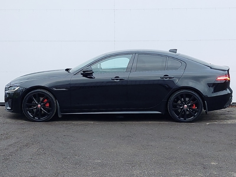 Used Jaguar XE 2020 for sale - 77536829: Photo 4