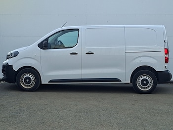 Used Vauxhall Vivaro 2024 for sale - 79231718: Photo