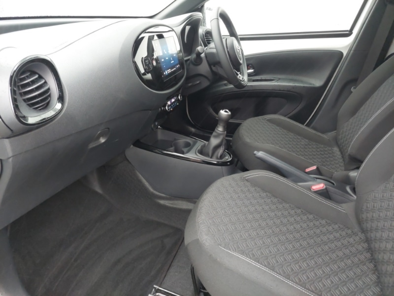 Used Toyota Aygo X 2025 for sale - 76456175: Photo 5