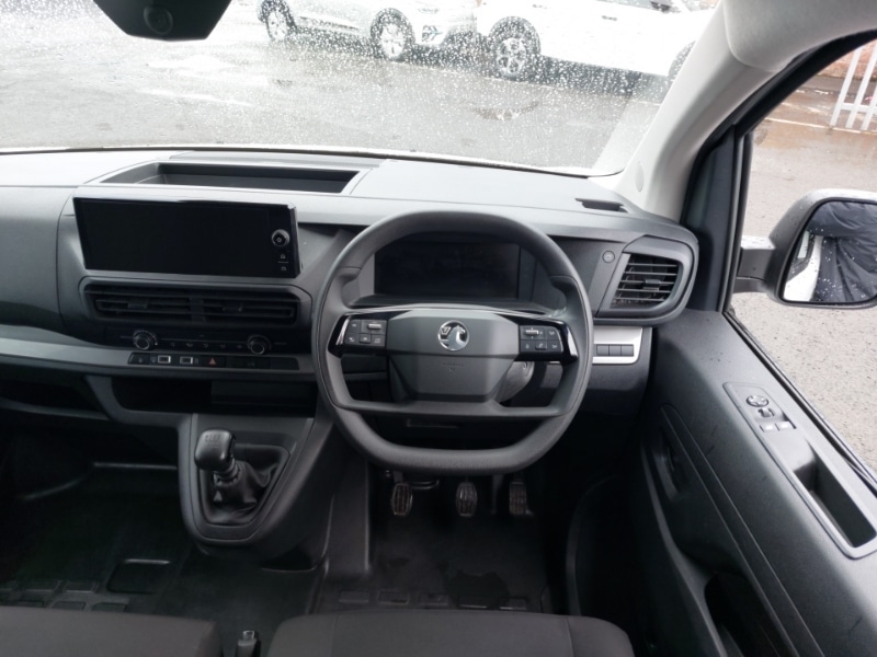 Used Vauxhall Vivaro 2024 for sale - 78125980: Photo 2