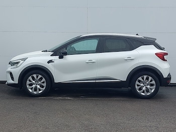 Used Renault Captur 2021 for sale - 79006552: Photo