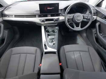 Used Audi A4 2023 for sale - 78113229: Photo