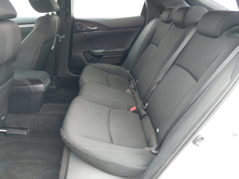 Used Honda Civic 2018 for sale - 77988046: Photo 6