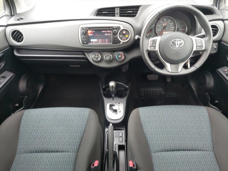 Used Toyota Yaris 2012 for sale - 76639166: Photo 2