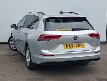 Used Volkswagen Golf 2021 for sale - 78071431: Photo