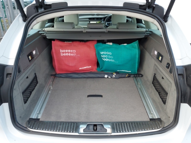 Used Jaguar XF 2019 for sale - 76339123: Photo 8