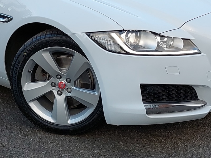 Used Jaguar XF 2019 for sale - 76339123: Photo 9