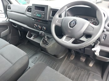 Used Renault Master 2023 for sale - 77531171: Photo