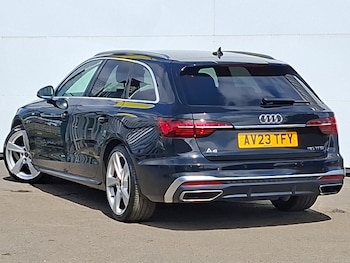 Used Audi A4 2023 for sale - 79278487: Photo