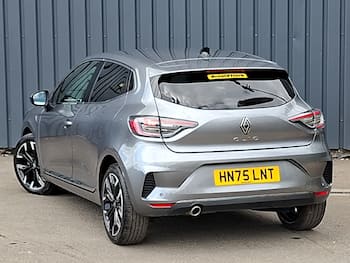Used Renault Clio 2025 for sale - 79659745: Photo