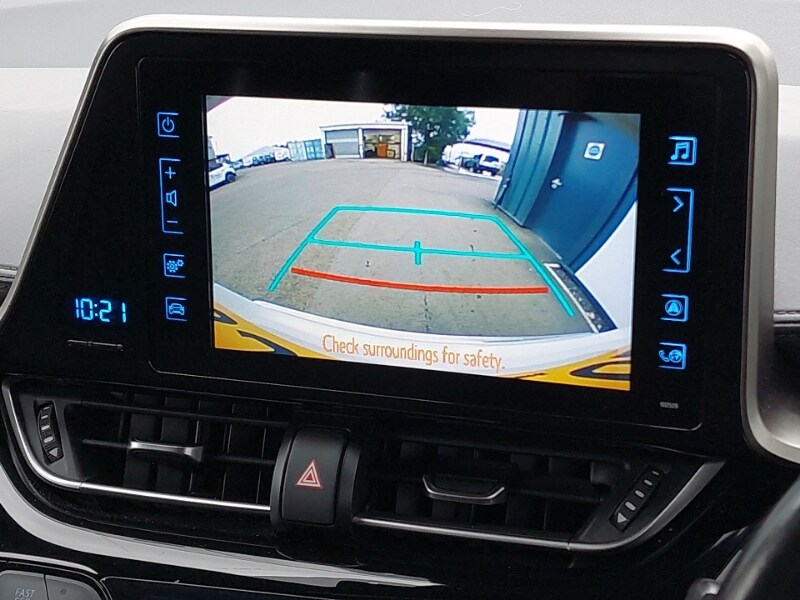 Used Toyota C-HR 2019 for sale - 76440240: Photo 11