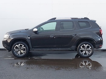 Used Dacia Duster 2021 for sale - 76511716: Photo