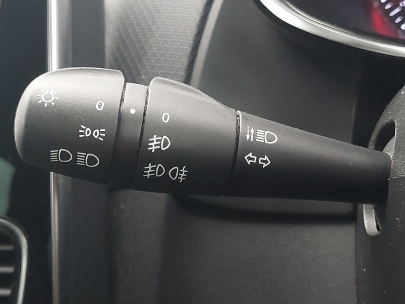 Used Renault Clio 2018 for sale - 77160157: Photo 17