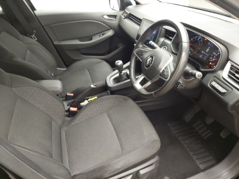 Used Renault Clio 2021 for sale - 76822321: Photo 13