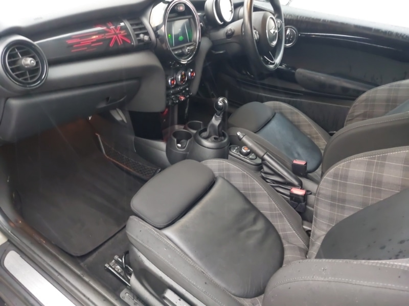 Used MINI Hatch 2018 for sale - 77573227: Photo 5