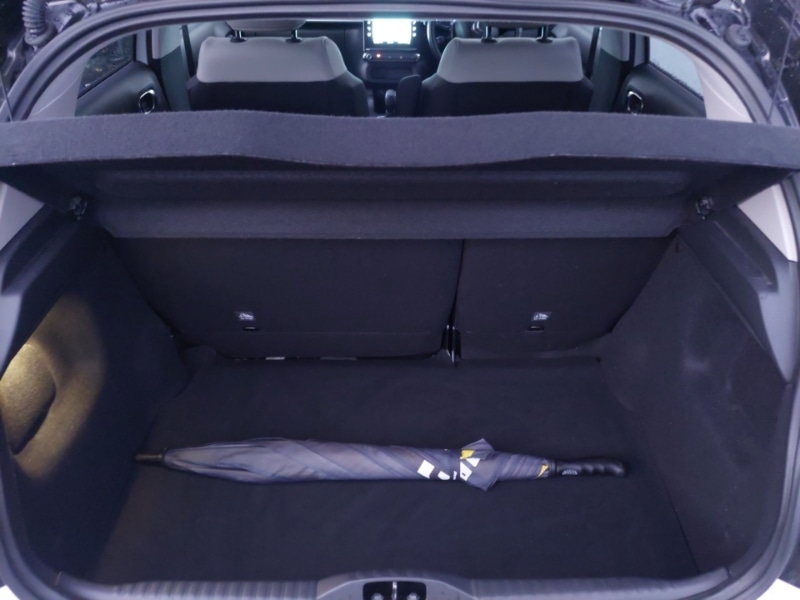 Used Citroen C3 2023 for sale - 76651890: Photo 8