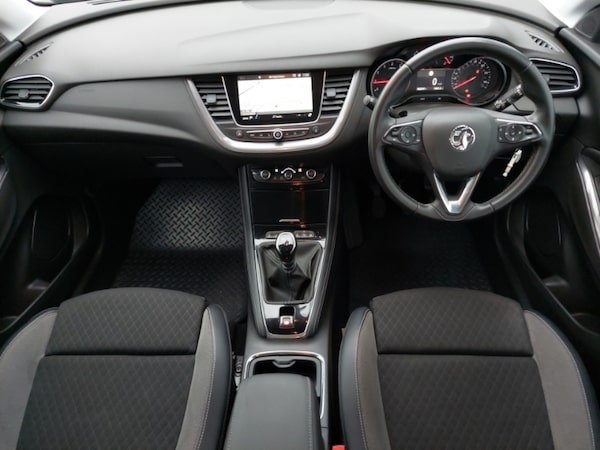 Used Vauxhall Grandland X 2020 for sale - 76282184: Photo 2