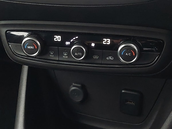 Used Vauxhall Crossland X 2018 for sale - 76309115: Photo 18