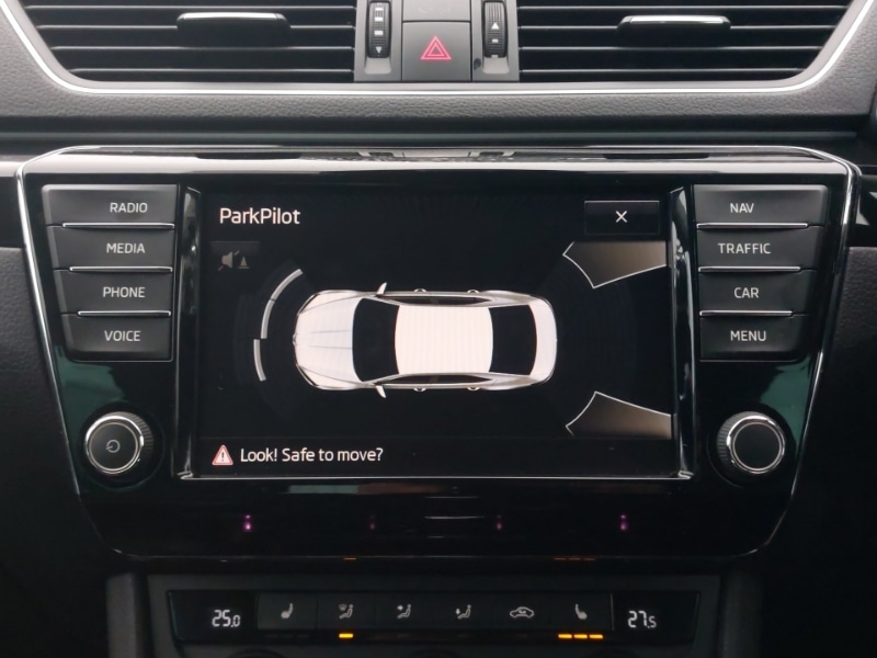 Used Skoda Superb 2016 for sale - 76880258: Photo 11