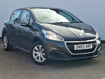 Used Peugeot 208 2015 for sale - 79207807: Photo