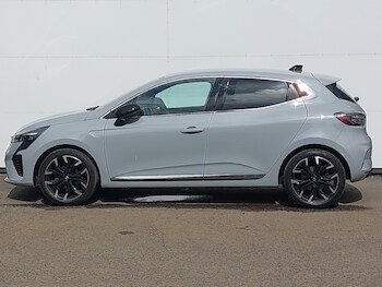 Used Renault Clio 2024 for sale - 78848725: Photo