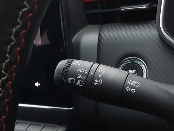 Used Renault Clio 2023 for sale - 76335996: Photo 18