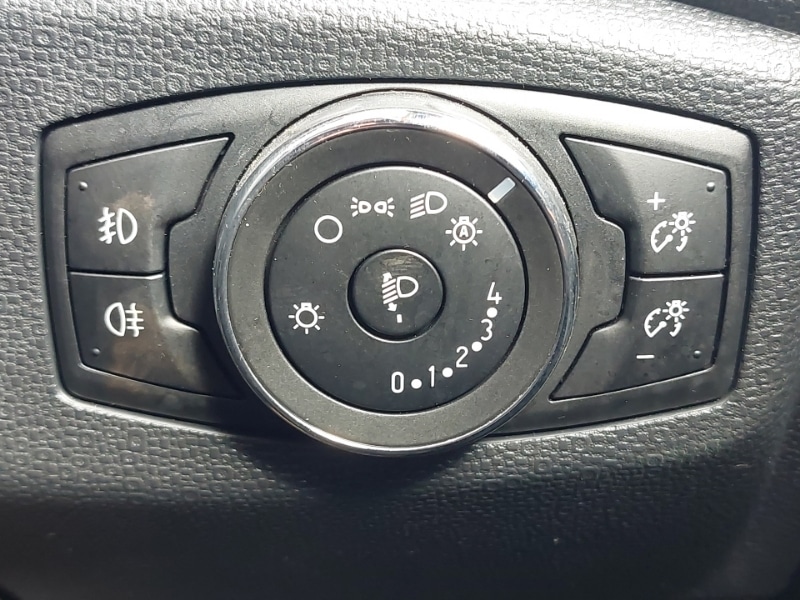 Used Ford Ecosport 2018 for sale - 78147354: Photo 17