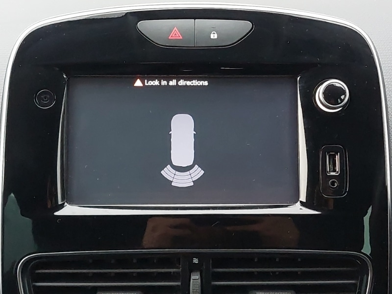 Used Renault Clio 2018 for sale - 76471494: Photo 11