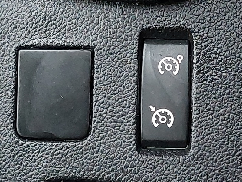 Used Renault Clio 2018 for sale - 76471494: Photo 15