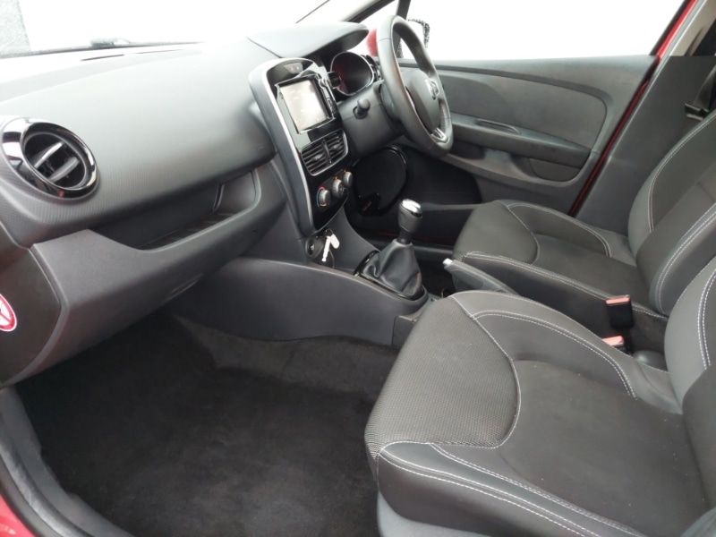 Used Renault Clio 2018 for sale - 76471494: Photo 5