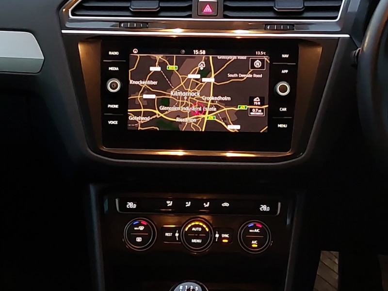 Used Volkswagen Tiguan 2018 for sale - 76556101: Photo 10