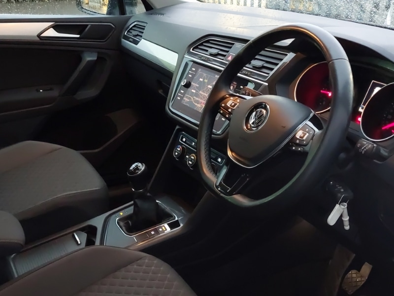 Used Volkswagen Tiguan 2018 for sale - 76556101: Photo 12