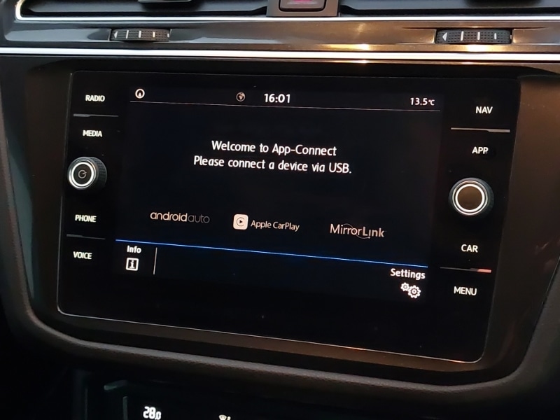 Used Volkswagen Tiguan 2018 for sale - 76556101: Photo 15