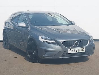 Used Volvo V40 2019 for sale - 75591816: Photo