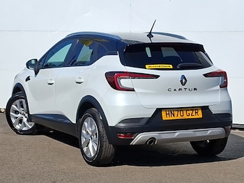 Used Renault Captur 2020 for sale - 79525775: Photo
