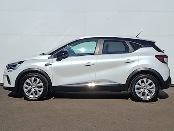 Used Renault Captur 2020 for sale - 79525775: Photo